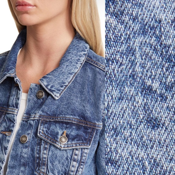 Free People We the Free Rumors Denim Jacket size medium EUC - Picture 3 of 11